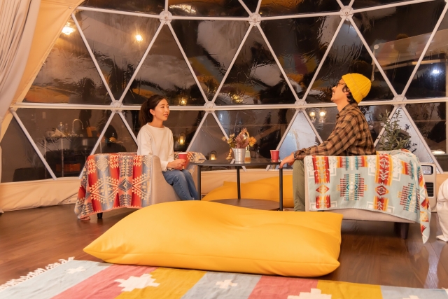 グランピングテント内